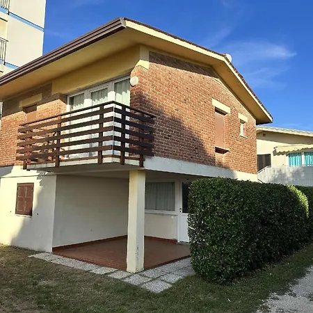 Ferienhaus Fuer 6 Personen Ca 40 Qm In Bibione, Adriakueste Italien Und Umgebung